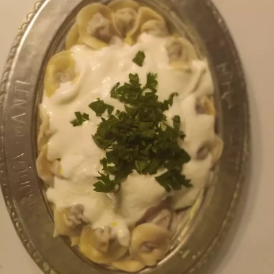 Rus Mantısı (Pelmeni)